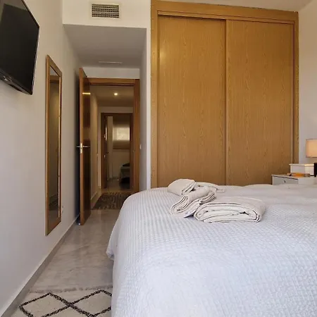 Calalucia Sea View Apartment Sitio de Calahonda